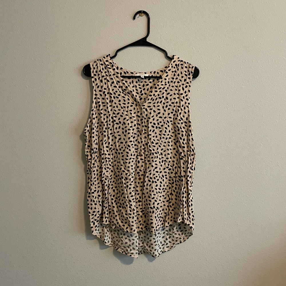 Maurices Animal Print Top “Size L”